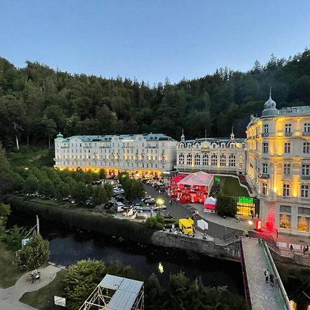 Riverside Apartment Karlovy Vary Extérieur photo